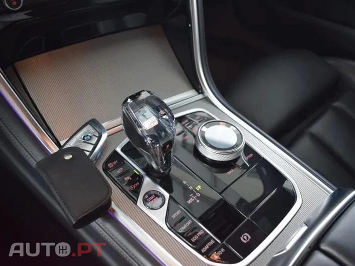 BMW 840 i Pack M