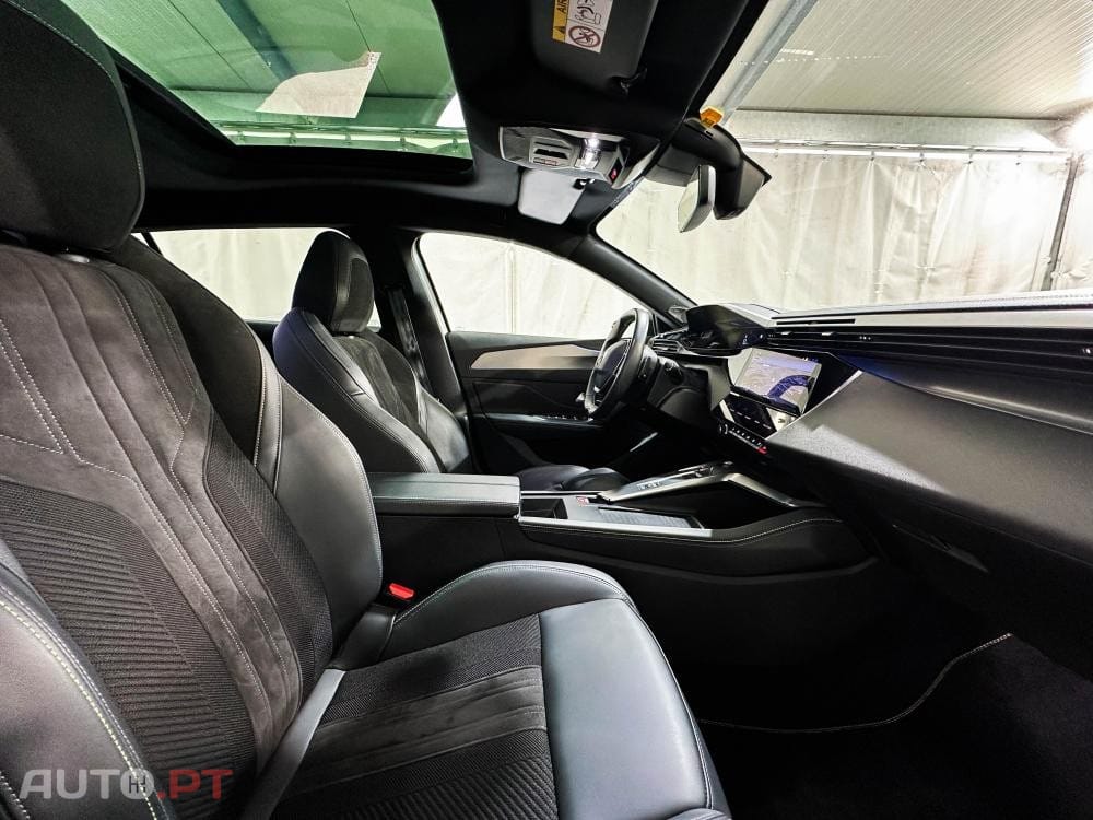 Peugeot 408 1.6 Hybrid GT e-EAT8