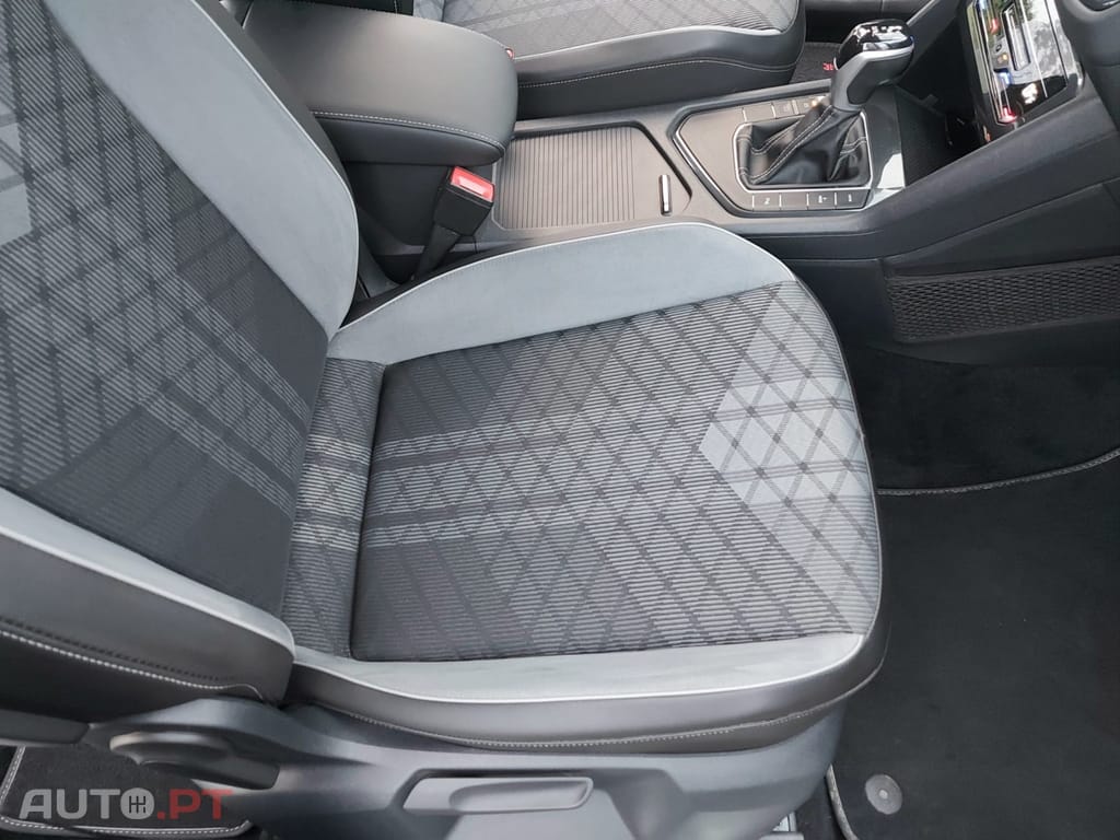 Volkswagen Tiguan 1.4 TSI eHybrid R-Line DSG
