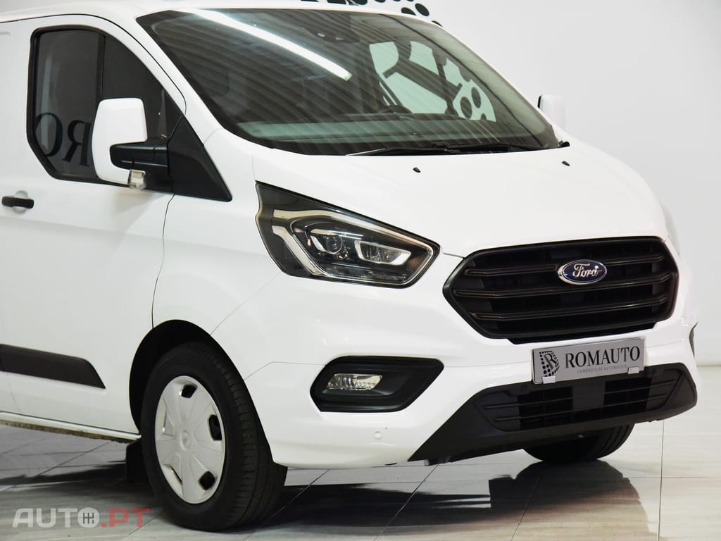 Ford Transit Custom 280L1 2.0 TDCi H1-Tecto Baixo Trend Aut.