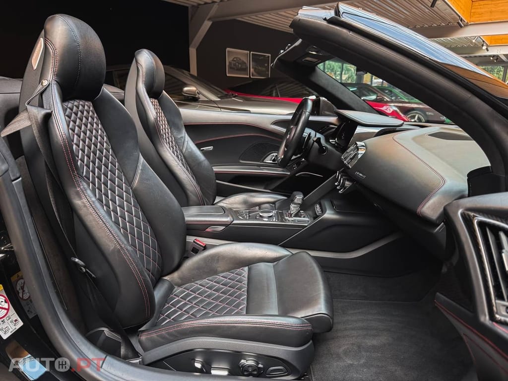Audi R8 5.2 FSI V10 S tronic Performance
