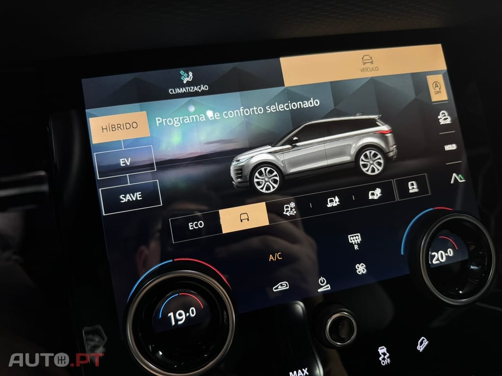 Land Rover Evoque 1.5 P300e AWD R-Dynamic S Auto