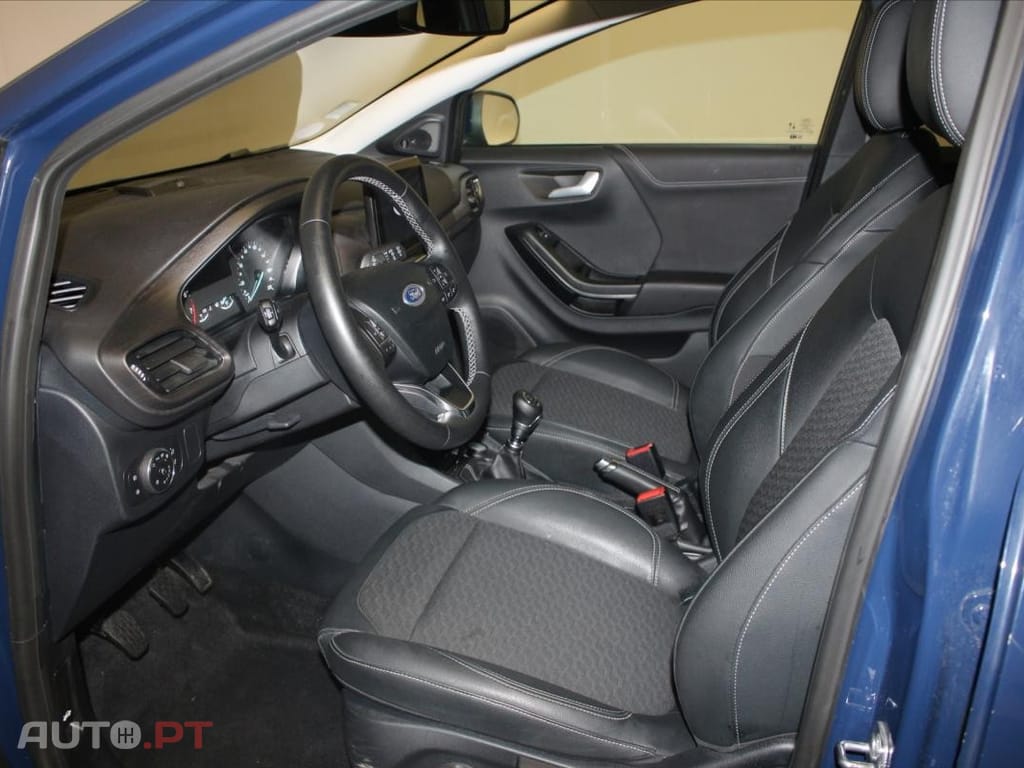 Ford Puma 1.0 EcoBoost Hybrid TITANIUM X