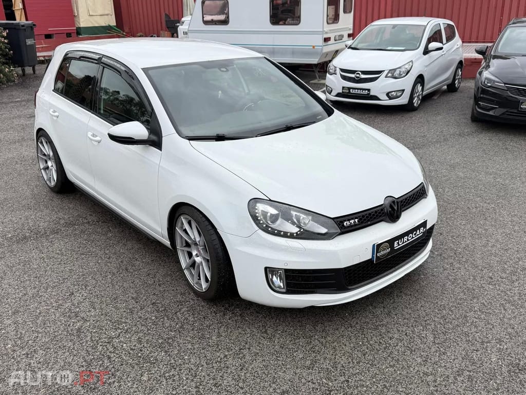 Volkswagen Golf 2.0 GTI DSG