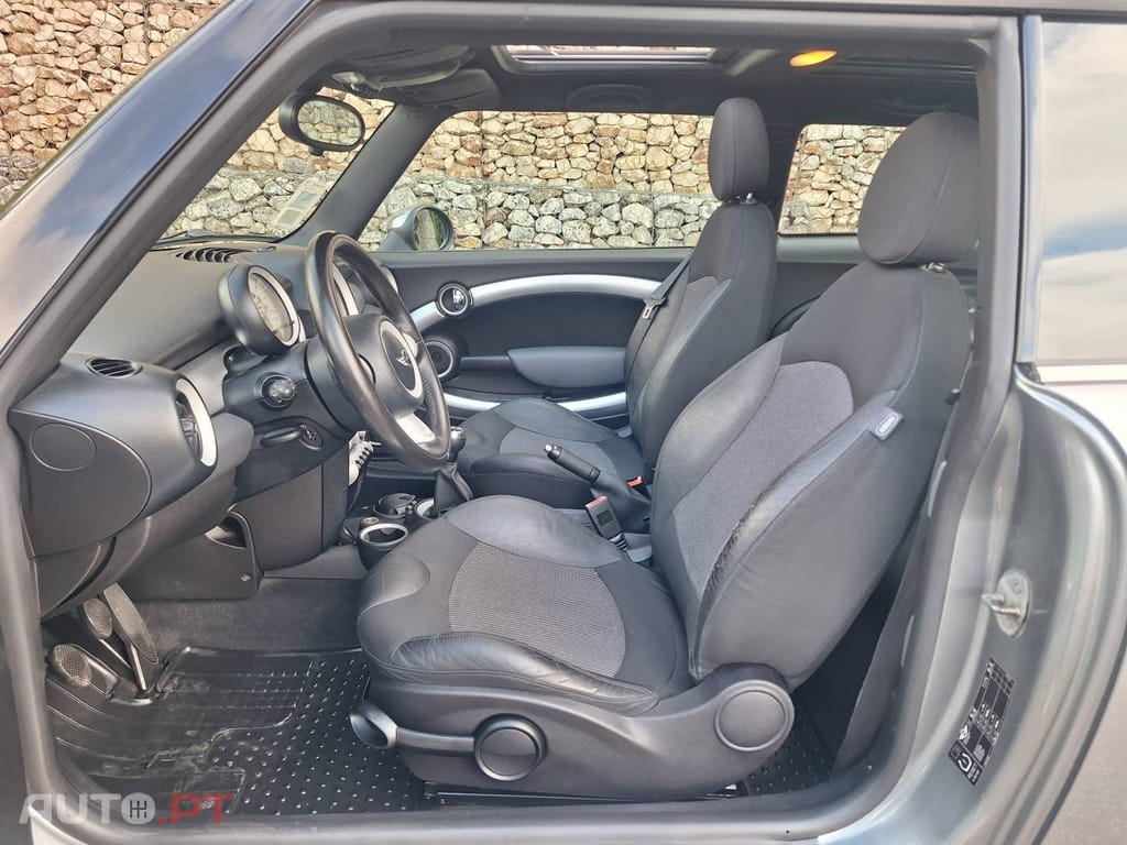 MINI Cooper D