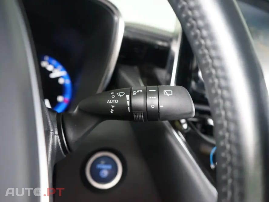 Toyota Corolla 1.8 Hybrid Active