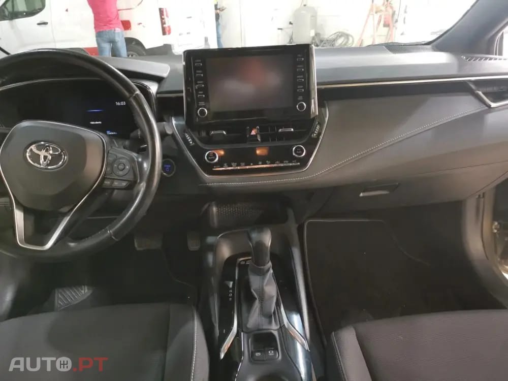 Toyota Corolla Touring Sports 1.8 Hybrid Comfort