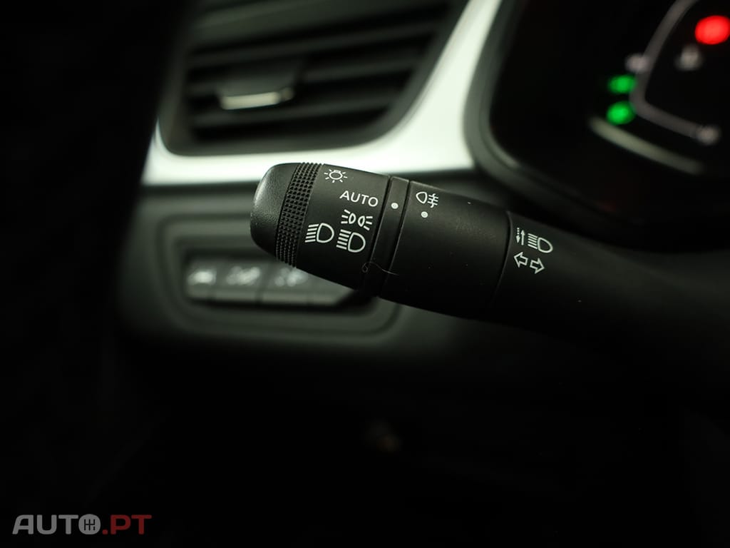Renault Captur 1.0 TCe Techno Bi-Fuel