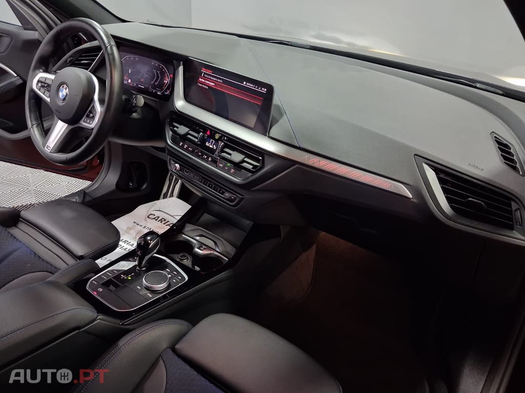 BMW 116 i Pack Desportivo M
