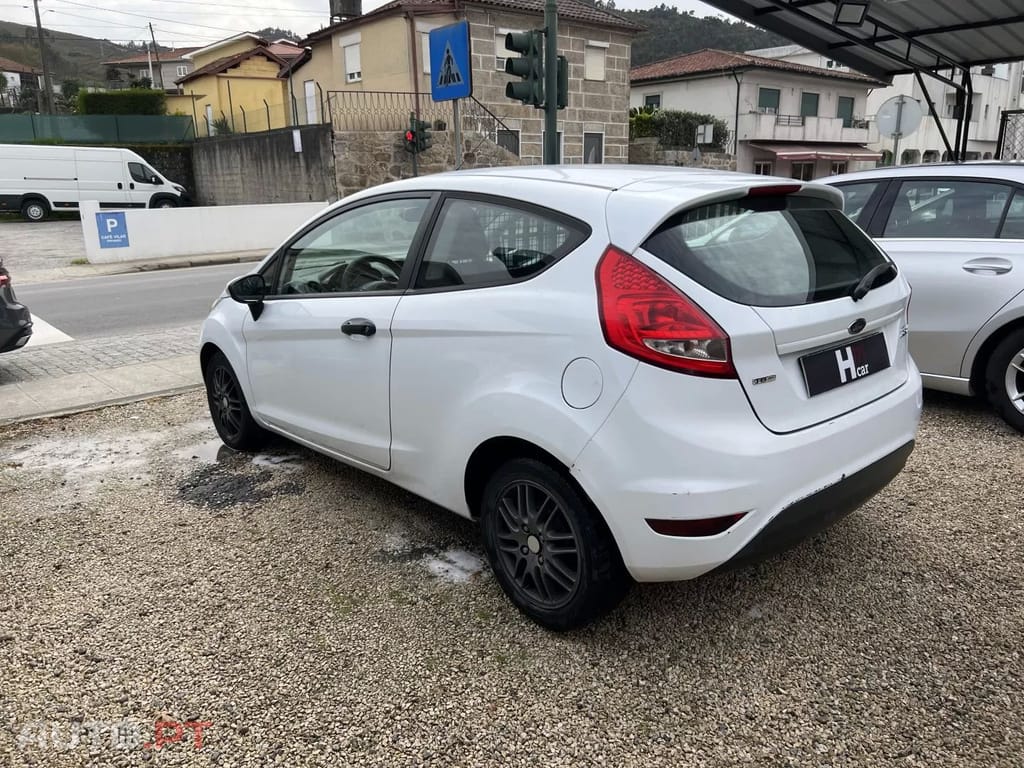 Ford Fiesta  1.4 Tdci Van