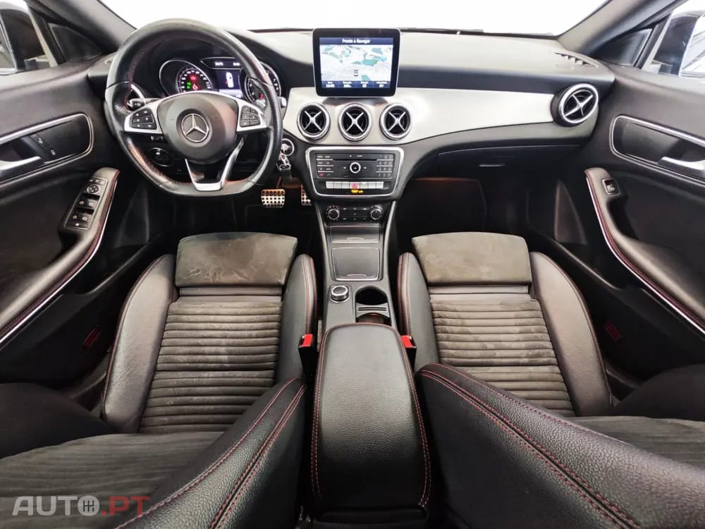 Mercedes-Benz CLA 180 7G-DCT AMG Line