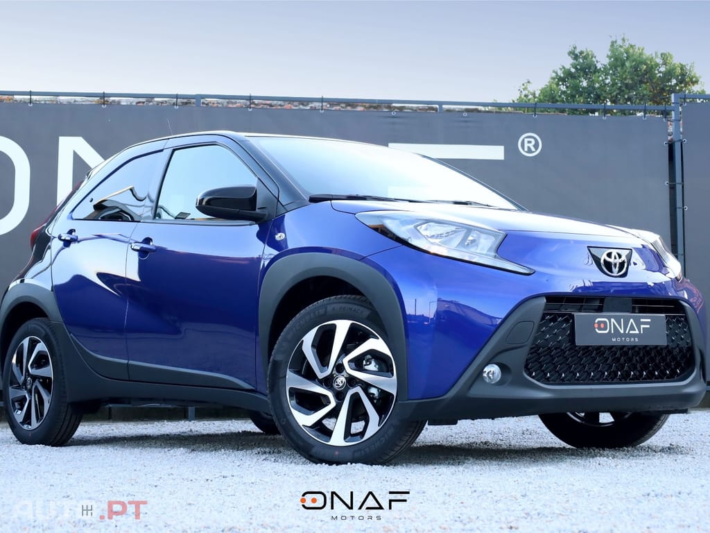 Toyota Aygo X 1.0 VVT-i Teamplayer