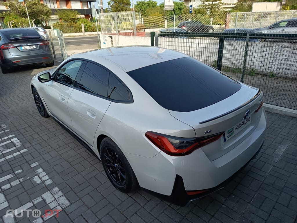 BMW i4 eDrive35