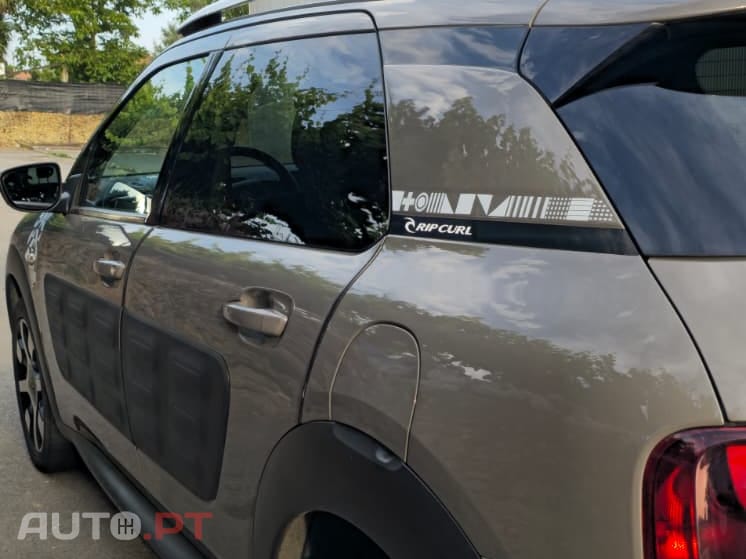 Citroen C4 Cactus 1.2 PureTech Rip Curl