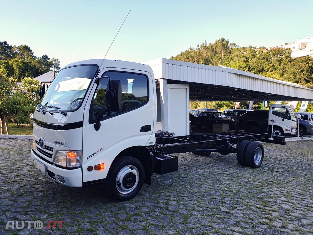 Toyota Dyna M 3.0 D-4D M CS 35.37