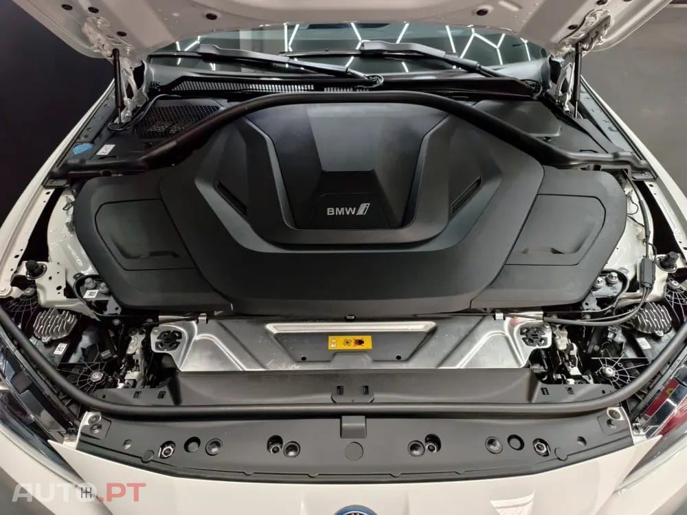 BMW i4 eDrive40