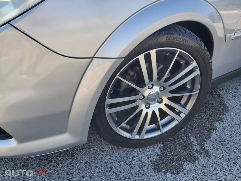 Opel Vectra Caravan 1.9 CDTi Executive