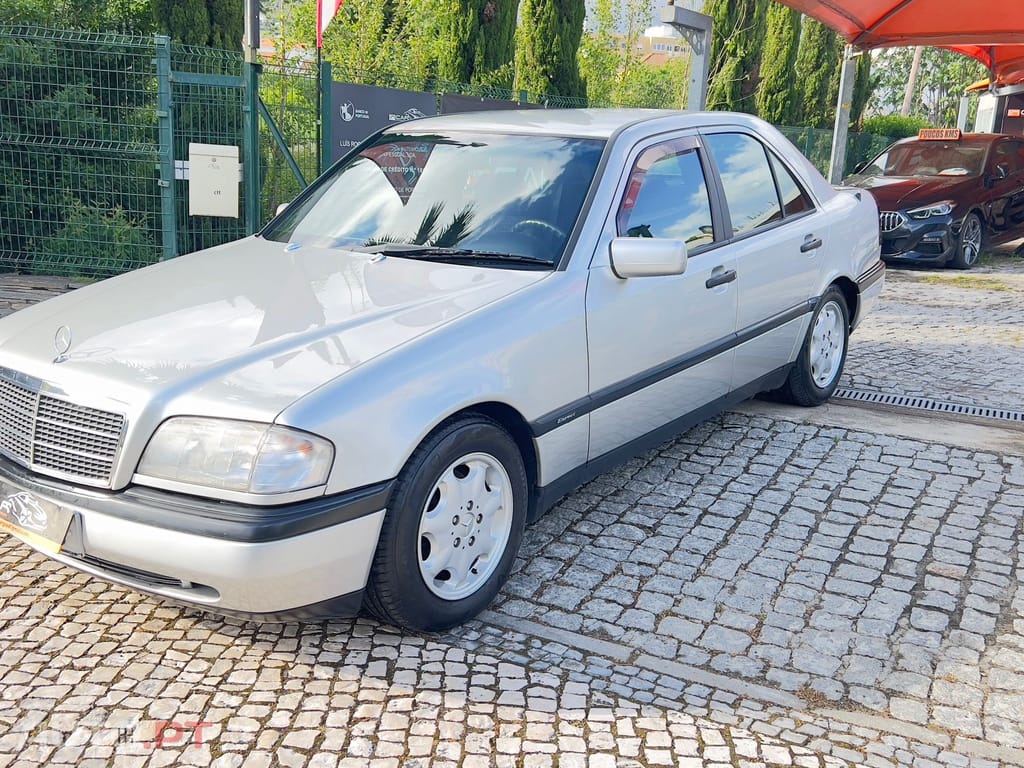 Mercedes-Benz C 220 W202