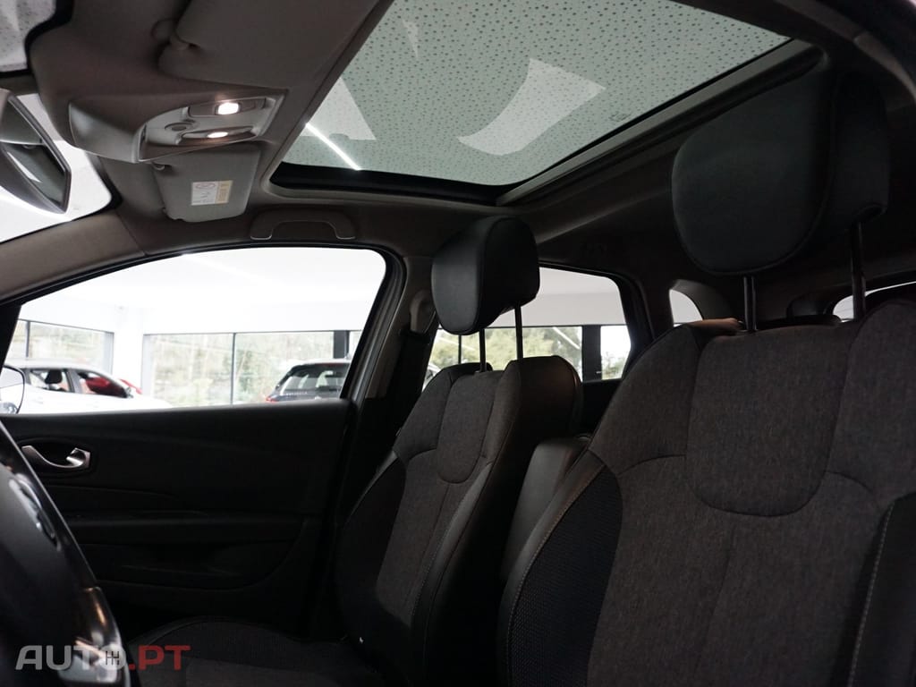 Renault Captur TCe 150 EDC GPF INTENS