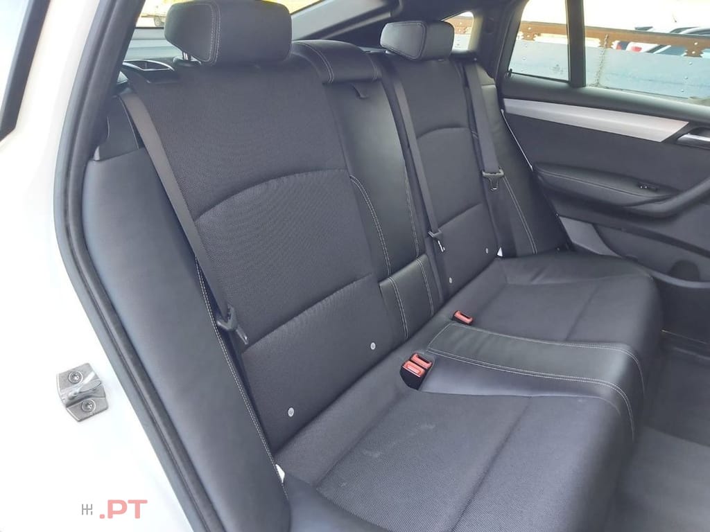 BMW X4 20 d xDrive Pack M