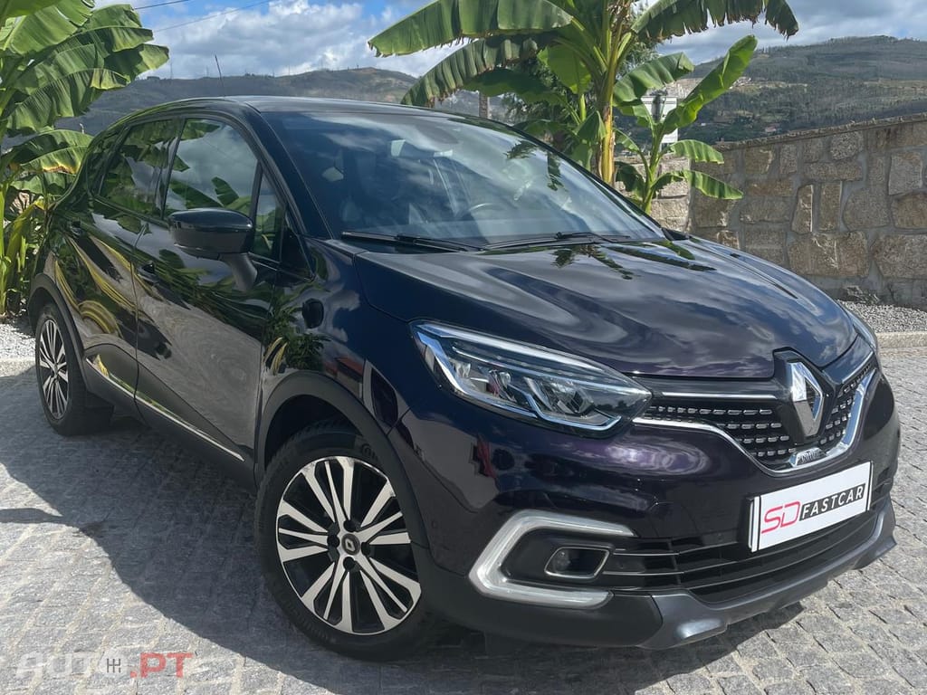 Renault Captur 1.5 dCi Energy Initial Paris