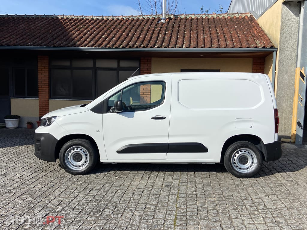 Peugeot Partner 1.6 HDI L1  100cv Carplay  Nacional Só 99 mil kms