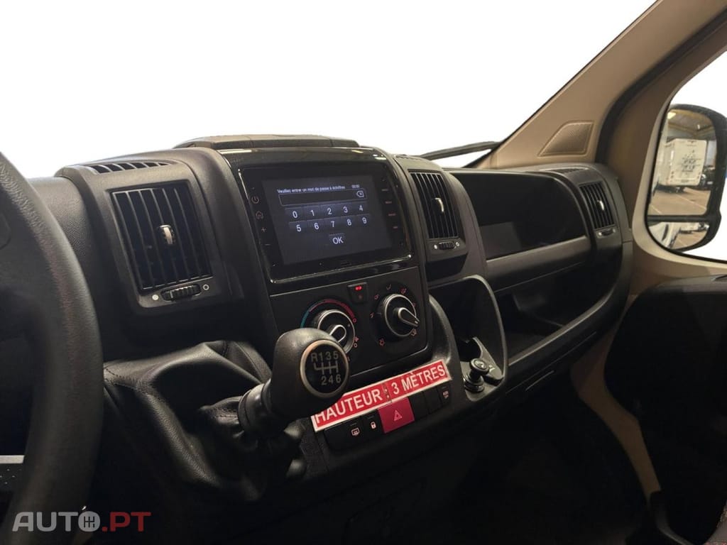 Peugeot Boxer 2.2 BlueHDi L4 3.5T