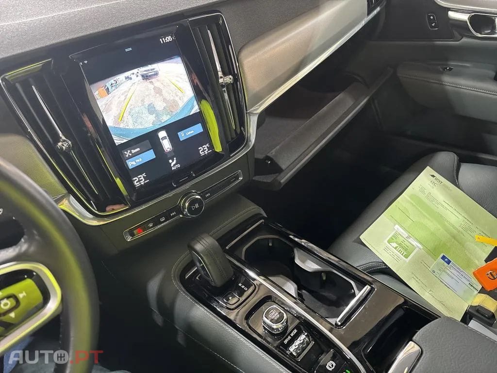 Volvo V90 2.0 T6 PHEV R-Design Expression AWD