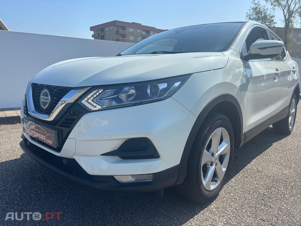 Nissan Qashqai 1.5 dCi N-Connecta