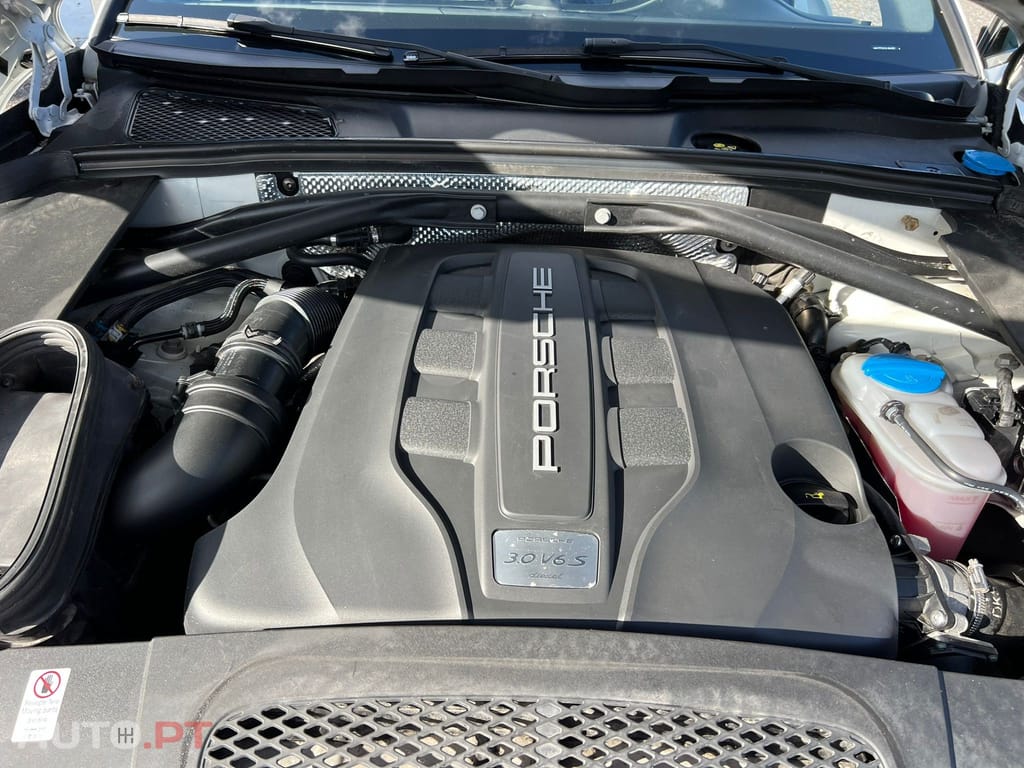 Porsche Macan S