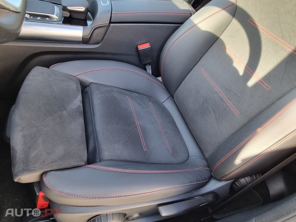 Mercedes-Benz EQA 300 4Matic AMG Line