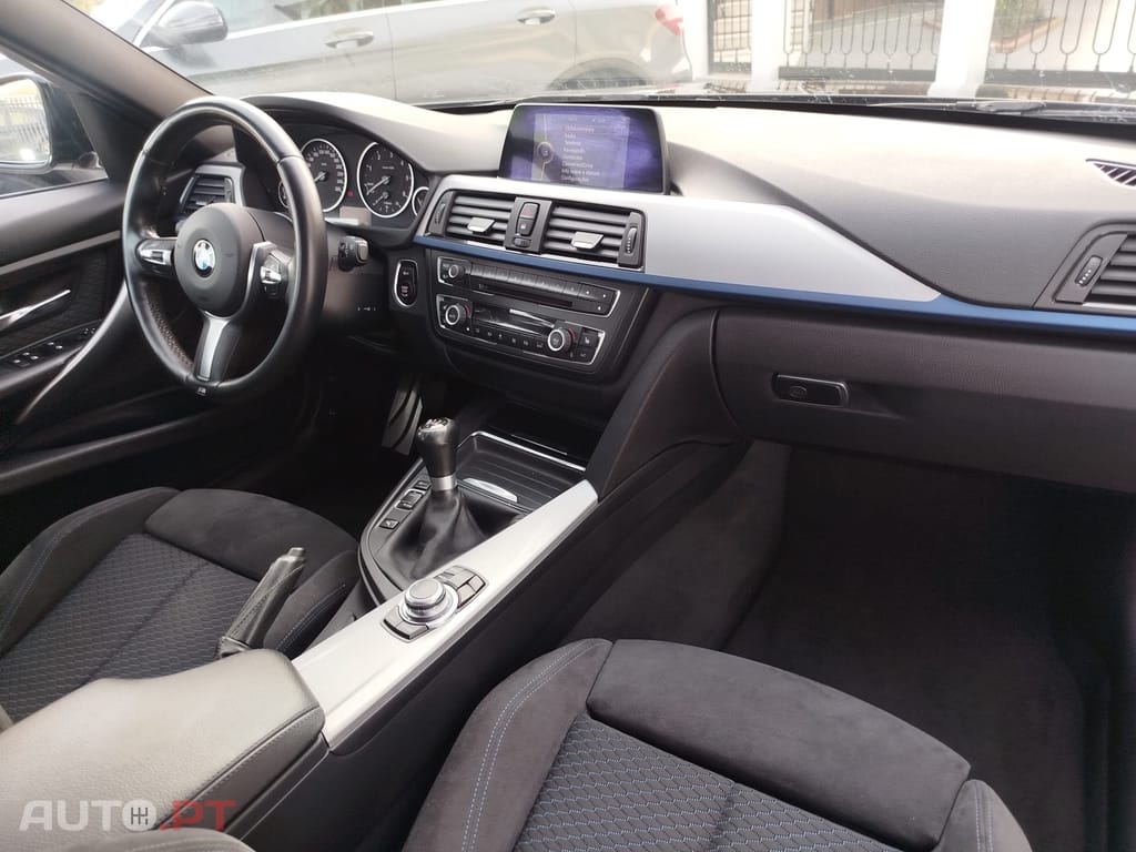 BMW 320 d Touring Pack M