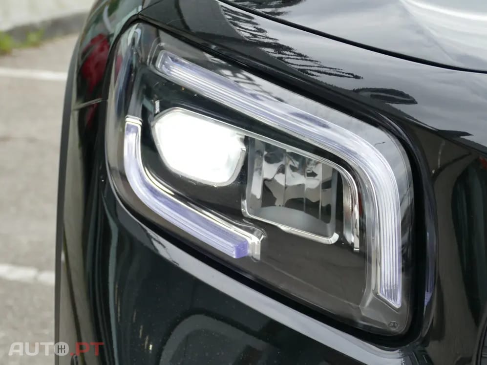 Mercedes-Benz GLB 180 d AMG Line