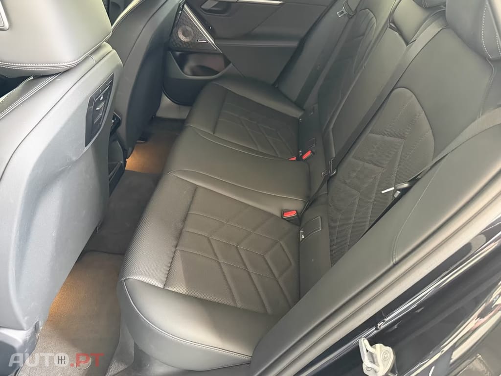 BMW i5 Touring eDrive40