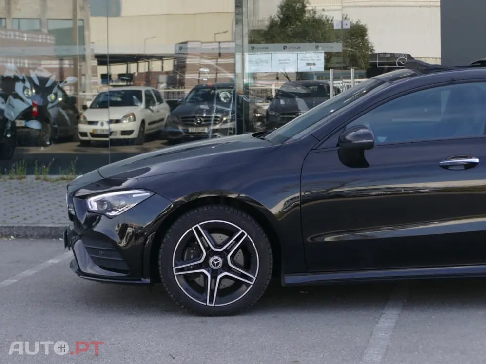 Mercedes-Benz CLA 250 e Shooting Brake AMG Line