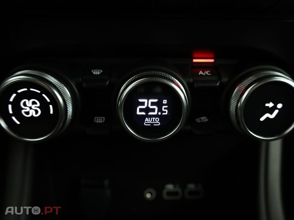 Renault Captur Captur 1.0 TCe Techno Bi-Fuel