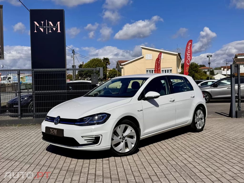 Volkswagen e-Golf Standard