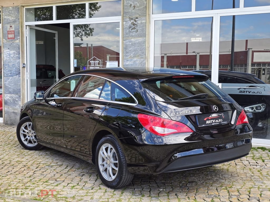 Mercedes-Benz CLA 180 d Shooting Brake