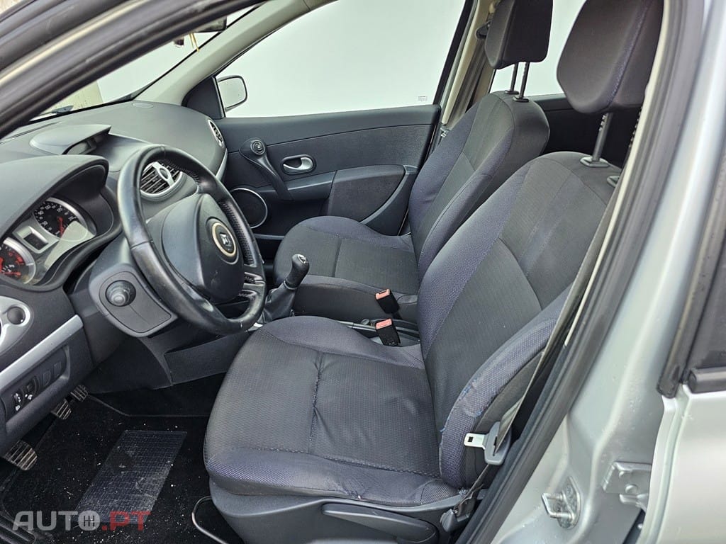 Renault Clio 1.2 16V Dynamique S