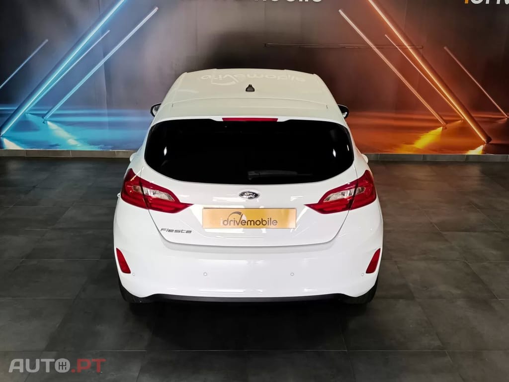 Ford Fiesta 1.1 Ti-VCT Business