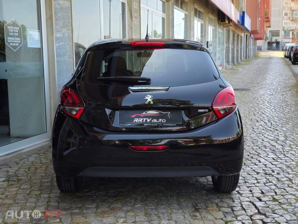 Peugeot 208 1.6 BlueHDi Active