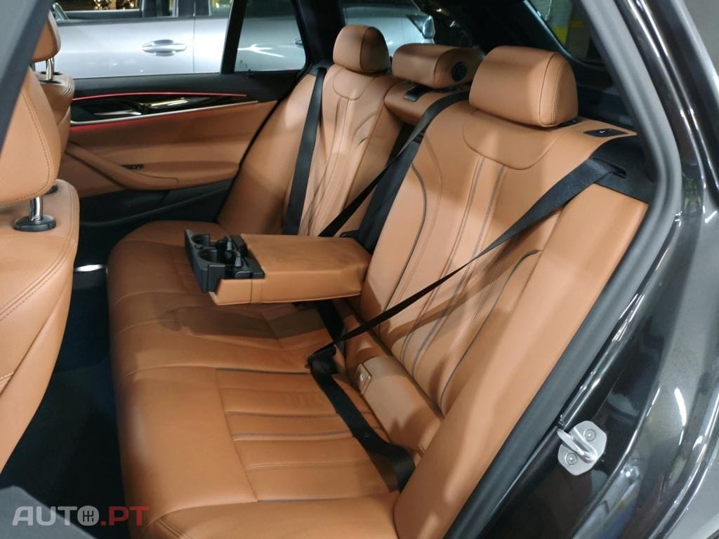BMW 530 e Line Luxury