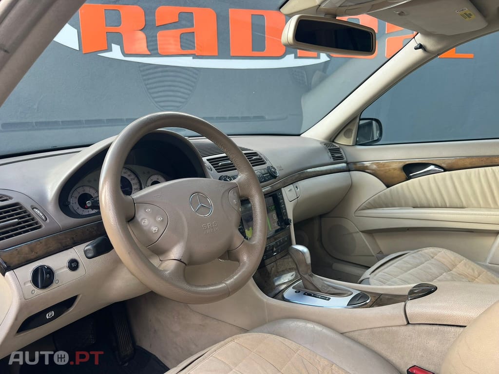 Mercedes-Benz E 220 CDi Avantgarde