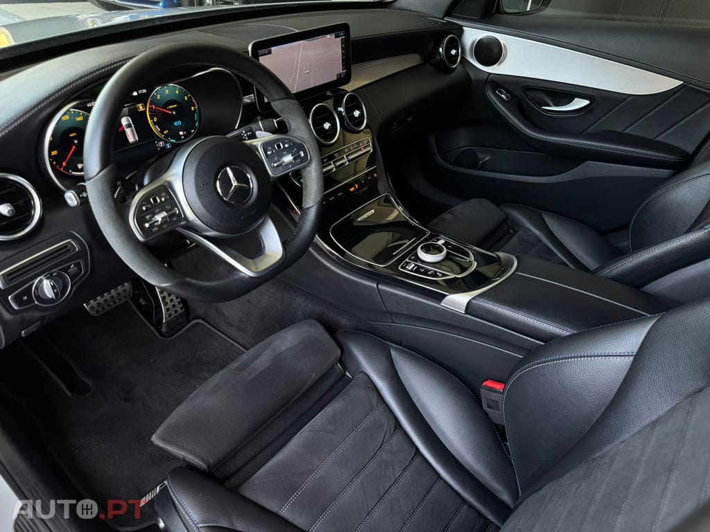 Mercedes-Benz C 300 de AMG Line