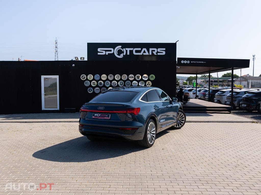 Audi Q8 E-Tron 55 quattro Advanced