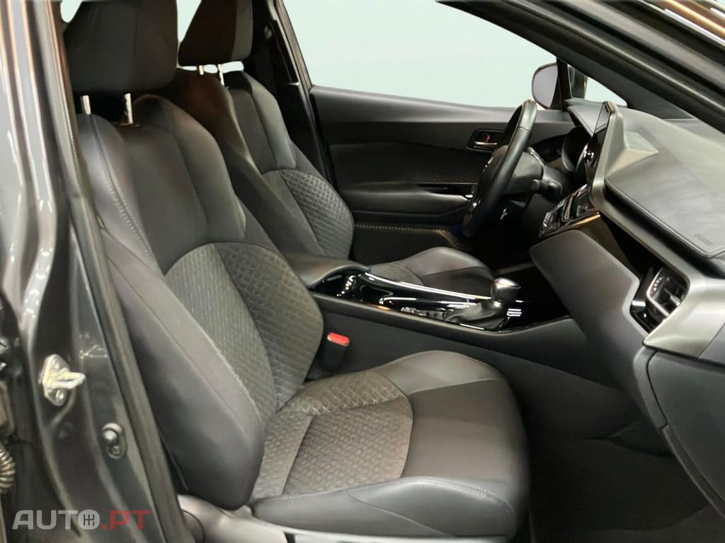 Toyota C-HR 1.8 FULL HYBRID