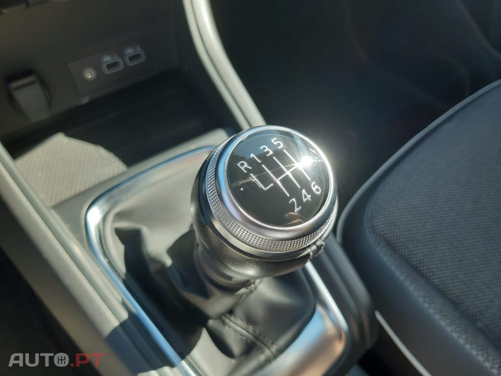 Renault Captur Techno 100 TCE BI-Fuel