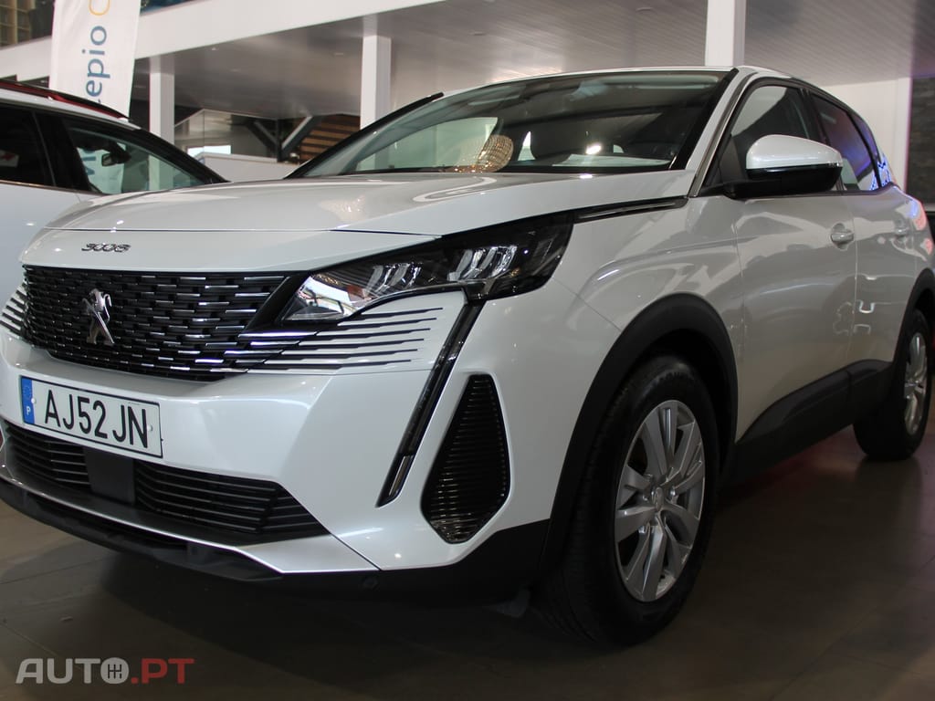 Peugeot 3008 1.5 BlueHDi Active