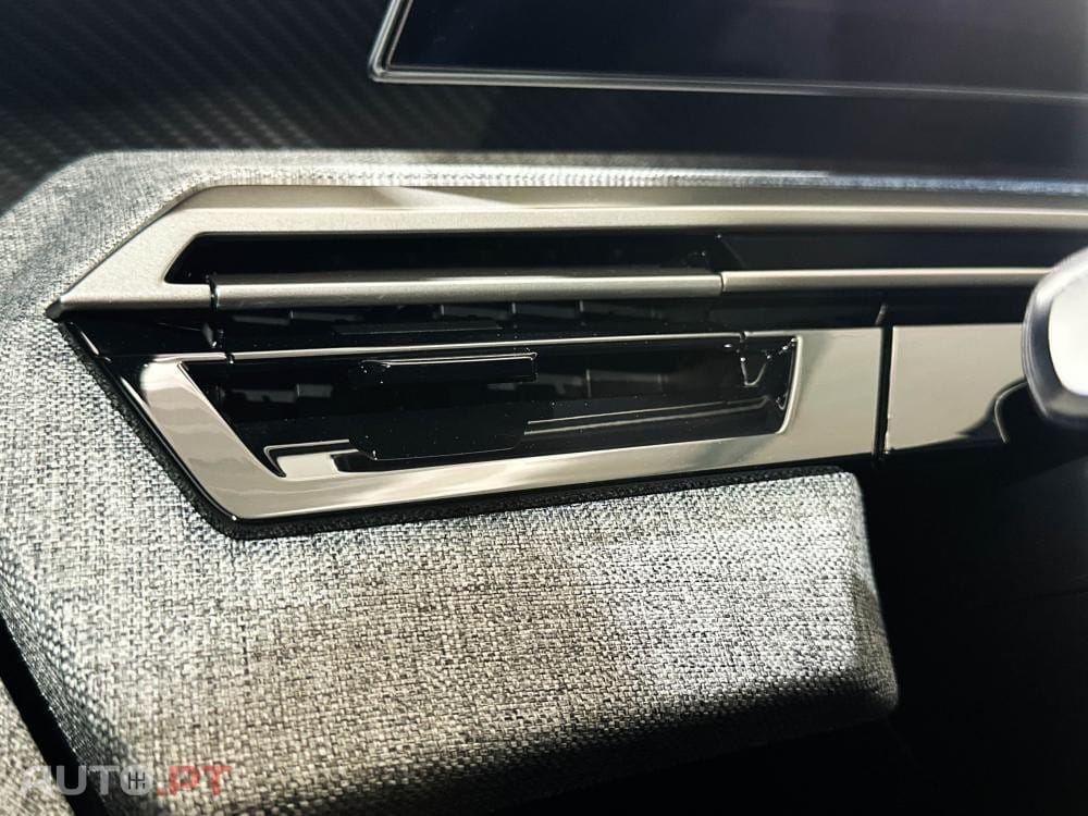 Peugeot 5008 1.2 Hybrid Allure Pack e-DCS6