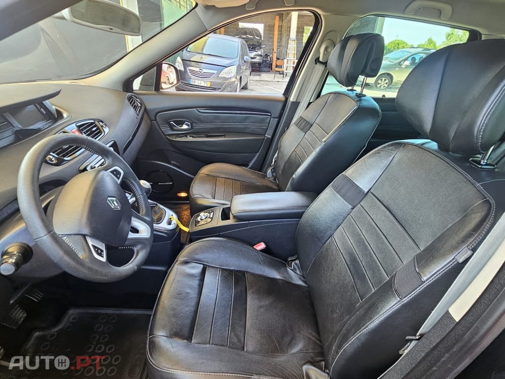 Renault Grand Scénic 1.6 dCi Bose Edition 7L